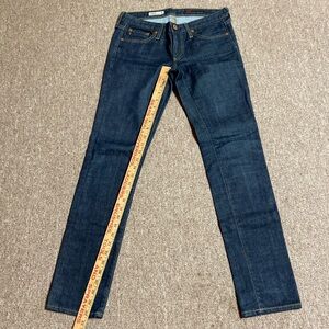 AG Jeans size 26R The Stilt Cigarette Leg Jean